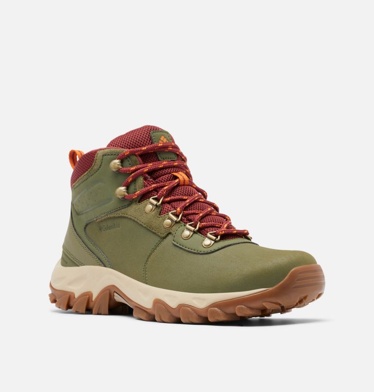 Columbia Newton Ridge Plus II Men Boots | YMKDSA-830