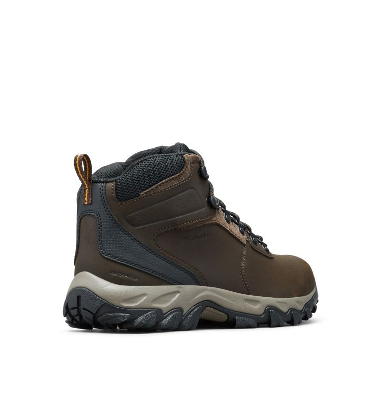 Columbia Newton Ridge Plus II Men Boots | BJWZGK-483