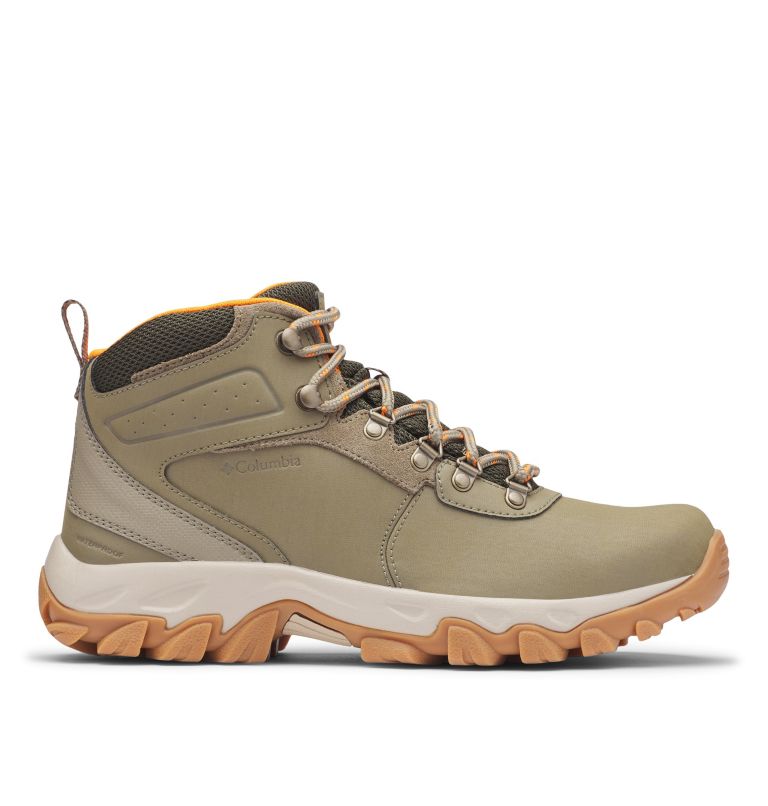 Columbia Newton Ridge Plus II Men Boots | YQVUKW-435